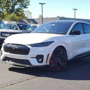 Nouveau pour Mustang Mach-E GT 2025, automatique, côté gauche, R16, extérieur foncé, toit métallique, caméra, à vendre - Product Image 1