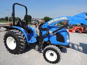Tractor Agrícola NEW HOLLAND WORKMASTER 33 Automático 4WD de 40HP, Modelo 2015, con Motor y Caja de Cambios de Transmisión por Engranajes - Product Image 3