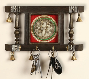 Brass People On Teak Wood <b>Warli</b> Hand-Painted Key Holder With Dhokra Art 4Hooks Mounted Mail Holder for Home Wall Door Key Stand - Product Image 2