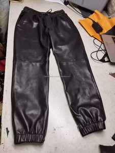 Nuevos pantalones de chándal de piel de cordero negro de cuero para hombre, pantalones de diseñador de moda Gay, OEM ODM - Product Image 3