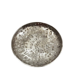 Assiette de service ronde en fer martelé couleur or personnalisée pour la cuisine et la décoration de table Vaisselle élégante avec chargeur - Product Image 2