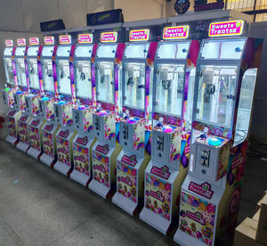 Machine à griffes pour chaussures, machine à griffes pour animaux en peluche, alimentation électrique pour machine à griffes - Product Image 1