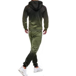Ropa de gimnasio personalizada para hombre, traje deportivo para correr, chándal, hecho en Pakistán - Product Image 4