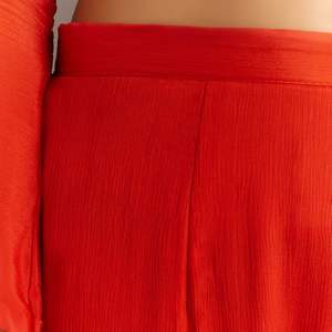 Orange Chinon asymétrique coupe Kurta Sharara avec Dupatta élégant femmes ethnique tenue de fête tenue de fête pour les occasions - Product Image 6