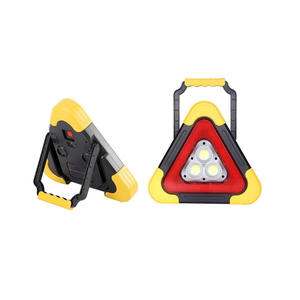 Lámpara de Advertencia de Seguridad Vial Myrva, Paquete de 2, LED Intermitente, Triangular, Reflectante, con Montaje en el Suelo, Alimentada por Batería - Product Image 3