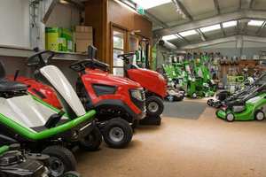 หุ่นยนต์ตัดหญ้า RTK+AI Vision ระบบนำทางแม่นยำ หลบหลีกสิ่งกีดขวางได้ ไม่ต้องใช้ลวดกำหนดเส้นขอบ ควบคุมผ่านแอปอัจฉริยะ ใช้พลังงานน้ำมันเบนซิน 5.5 แรงม้า - Product Image 2