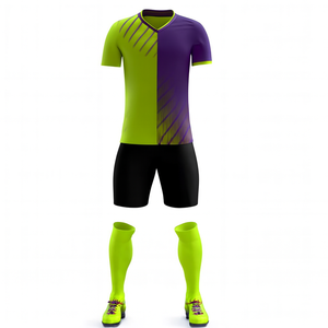 Maillot de football personnalisé pour hommes, manches courtes, matière premium confortable, séchage rapide, respirant, uniforme de sport OEM/ODM - Product Image 1