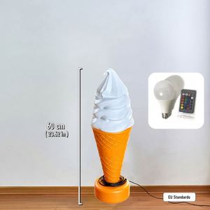 Hokkaido helado sabor a vainilla múltiples conos de gofres de diferentes tamaños servicio suave con soporte modelo de comida de imitación Artificial - Product Image 1
