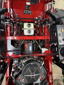 Tondeuse à gazon commerciale de qualité supérieure 2021 Ferris ISX3300KAVE3861SS 61 pouces à braquage zéro, 38,5 CV, moteur Kawasaki FX1000V EFI, suspension, d'occasion - Product Image 4