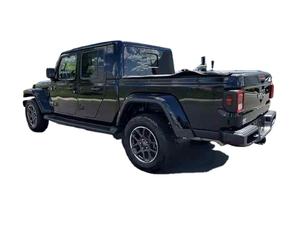 Gladiator Overland 2023 d'occasion en excellent état, prix de gros, faible kilométrage, aucun problème mécanique, prêt à rouler - Product Image 4