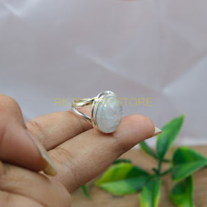 Anillo de Piedra Lunar Azul de Primera Calidad, Anillo de Plata de Ley 925, Anillo de Diseño Hecho a Mano, Anillo de Piedras Preciosas, Joyería de Piedra Lunar - Product Image 5