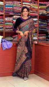 Wunderschöner, sofort tragbarer Sari mit Pailletten-Spitzenborte für erwachsene Frauen, Partykleidung und Festtagskleidung, hergestellt in Indien. - Product Image 4