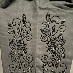 เสื้อฮู้ดดี้ทรงบ็อกซี่แบบยูนิเซ็กซ์ ผ้าฟลีซเฟรนช์เทอร์รี่เนื้อหนา ตกแต่งแขนเสื้อด้วยคริสตัลและเพชรเทียม ดีไซน์เก๋ไก๋ สามารถปรับแต่งได้ - Product Image 4