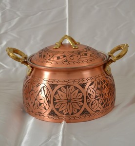 Majestic Premium Casserole Modern Designer Hotpot Ustensiles de cuisine élégants et durables, parfaits pour les repas quotidiens - Product Image 1