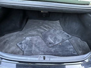 2024 Le x us LS 460 Base AWD Berline de luxe avec sièges en cuir et barres de toit en alliage d'aluminium - Product Image 3