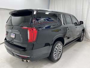 GMC Yukon XL Ultimate 4WD Negro, Usado, Élite, 2023 - Product Image 2