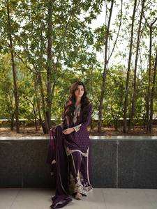 Ensemble Kurta Palazzo de Luxe Unity avec Broderie Violette et Dupatta - Product Image 4
