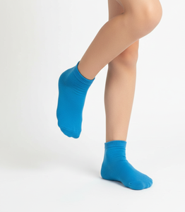 Chaussettes pour enfants en coton KiddoSoft, tissu extensible respirant, multicolores, conçues pour un port quotidien doux - Product Image 6