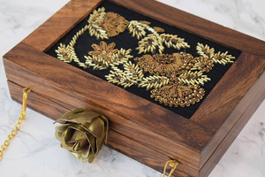 Elegante Bolso de Mano de Madera para Mujer, Imitación de Perla, Lujoso, con Diseño de Mariposa, Conjunto Completo, para Bodas, Diseño Creativo - Product Image 4