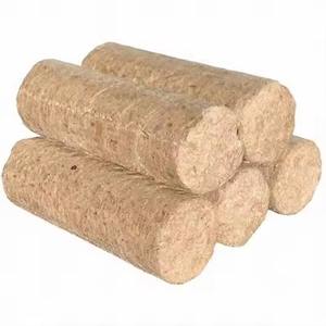 Granulés de bois de haute qualité de 6mm en copeaux de bois de briquette de modèle de bâton dans l'emballage de sac - Product Image 3