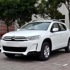 Citroën 2017, 1.6L, Automático, Edición Fashion, SUV Compacto Práctico, Motor de Aspiración Natural, Volante a la Izquierda, Oscuro, R15 - Product Image 1