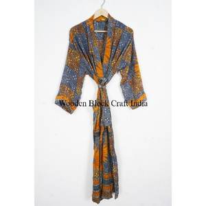 Kimono de Seda Suave para Mujer, Manga Larga, Estampado Floral, Estilo Bohemio, para Primavera/Verano, Ropa al por Mayor para Fiestas - Product Image 1