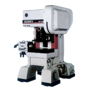 Presse hydraulique à entraînement par le bas de haute précision Yamada Dobby SVO-10, importée d'origine - Product Image 5