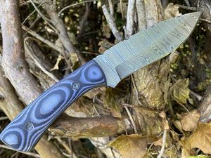 Couteau à dépecer de chasse en acier damas fait à la main Full Tang DIY OEM Support fourreau en cuir à lame fixe pour le camping en plein air - Product Image 2