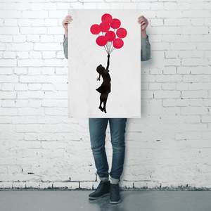 Affiche Banksy 'Girl Floating' pour la décoration du salon - Product Image 3