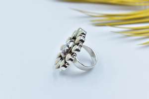 Anillo hecho a mano de caballo salvaje y ópalo Aurora en plata de ley regalo de joyería ajustable para mujeres y niñas - Product Image 3