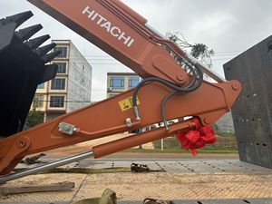 Excavatrice sur chenilles Hitachi Zaxis 70, couleur orange, équipement de construction hydraulique - Product Image 5
