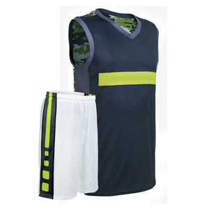 Ensembles d'uniformes de rugby pour hommes fabriqués en usine en gros Nouveaux shorts en jersey sublimés avec design imprimé Uniforme de rugby professionnel - Product Image 1
