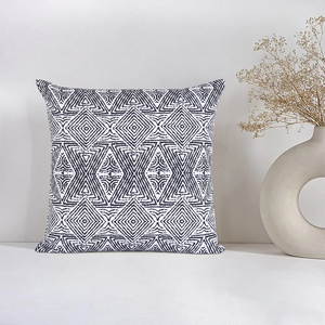 Housses de coussin élégantes 100% coton 200gsm imprimées Textile de maison tissé du fabricant indien exportateur - Product Image 1