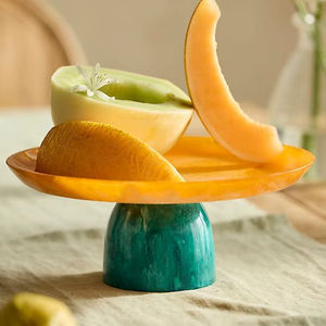 Support à gâteau élégant fait main en résine écologique non toxique, options personnalisables pour la présentation de desserts de boulangerie, décoration de table stylée - Product Image 1