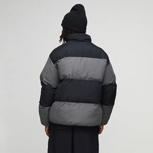 Vente en gros Vêtements décontractés d'hiver Doudoune 2 tons pour homme sans capuche Vêtements d'hiver ripstop imperméables personnalisés Doudoune pour homme - Product Image 4