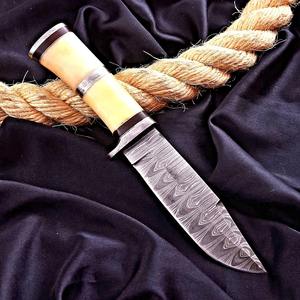Couteau de chasse fait main en acier damas avec gaine en cuir poignée en os couteau de camping à lame fixe supporté par OEM de qualité industrielle - Product Image 2
