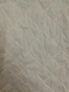 Traitement de courtepointe en boîte de KSD-910 de 3 pouces pour 2-5 couches de polyester 100% brodé de haute qualité pour les hôtels directement à la maison - Product Image 2