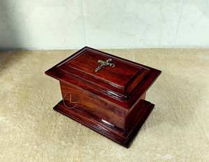 Urnes en bois massif cerise pour urnes de crémation pour hommes adultes Urne de cercueil en bois écologique pour cendres humaines - Product Image 6