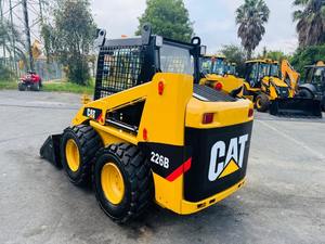 Maquinaria de Construcción, Cargadora Compacta CAT de Servicio Pesado en Venta, Minicargadora Compacta de Ruedas, Máquina de Alto Rendimiento - Product Image 3