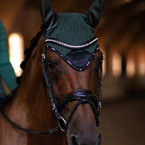 Gorro de mosca para caballos hecho a mano en Pakistán diseño de ganchillo transpirable ligero cubierta de oreja lavable y duradero perfecto - Product Image 2