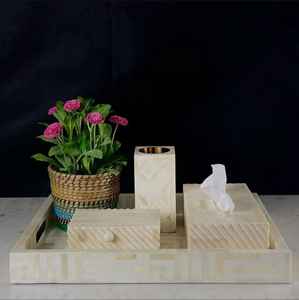 Brûleur d'encens religieux arabe Medkhan, parfum de freesia et de fraise, plateau en bois avec incrustation de nacre, Mabkhara, accessoires pour la maison Axiom - Product Image 2