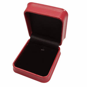 Simple Rouge Noir ou Blanc Yongda Saint Valentin Rectangle Forme Pendentif Bijoux Organisateur Conteneur De Stockage - Product Image 1