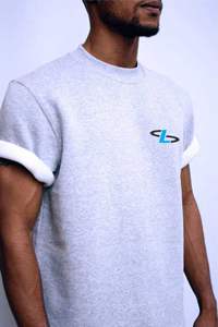 เสื้อยืดคอกลมผ้าคอตตอนเรียบสำหรับผู้ชายพิมพ์ลาย100ตามสั่งขนาดอเมริกันโลโก้ OEM - Product Image 6