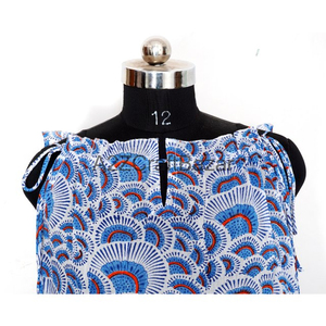 ชุดรัดรูปคอวีแขนกุดถักลายดอกไม้สำหรับผู้หญิงผ้าคอตตอน100% เป็นมิตรกับสิ่งแวดล้อมซักได้ติดกระดุมพิมพ์ลายดอกไม้ใส่ฤดูร้อน - Product Image 4