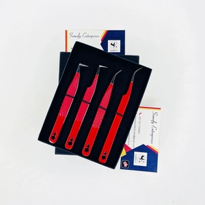Pince à épiler pour extensions de cils en acier inoxydable, couleur rouge, pointes argentées, motif rose, logo personnalisé, 90 degrés, volume, poignée diamant, lisse - Product Image 4