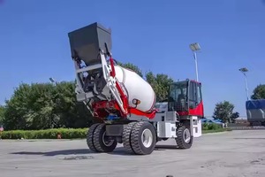 Camión Mezclador de Concreto Autocargable con Bomba de Motor y Motor - Tambor Pequeño Portátil de Alta Eficiencia - Product Image 3