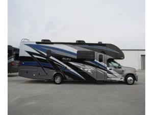 Camping-car T-h-o-r Motor Coach O-M-N-I S-V-3-4 Euro 6 2021 pour 4-6 personnes, prêt à être expédié - Product Image 3