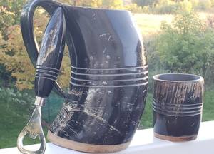 Tasse Corne-Ensemble 3 pièces-Grand. Style Viking, verre à liqueur en corne, ouvre-corne. Vacances, anniversaire, anniversaire, mariage, cadeau - Product Image 6