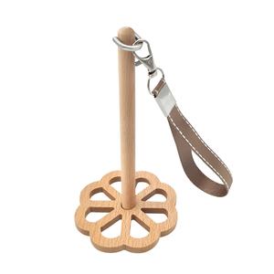 Soporte Moderno para Hilos de Muñeca con Mecanismo Giratorio Avanzado, Dispensador de Hilo para Tejer y Ganchillo 2026 - Product Image 4