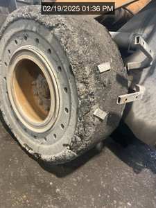 2022 pour 621G Mini chargeur sur chenilles FPT moteur Diesel 172 HP composants hydrauliques Parker à haute efficacité - Product Image 2